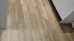 Straight Plank LVT